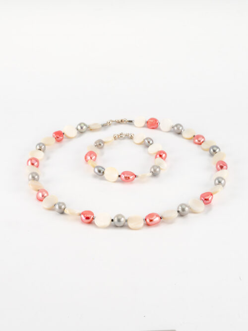 Kolia z bransoletką w pastelowych kolorach