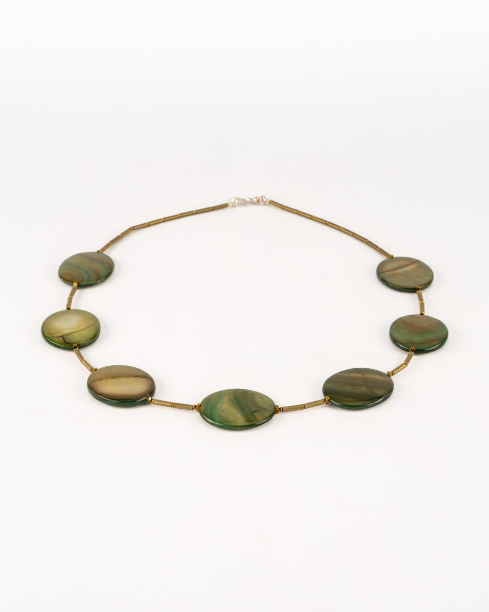 Naszyjnik z masy perłowej