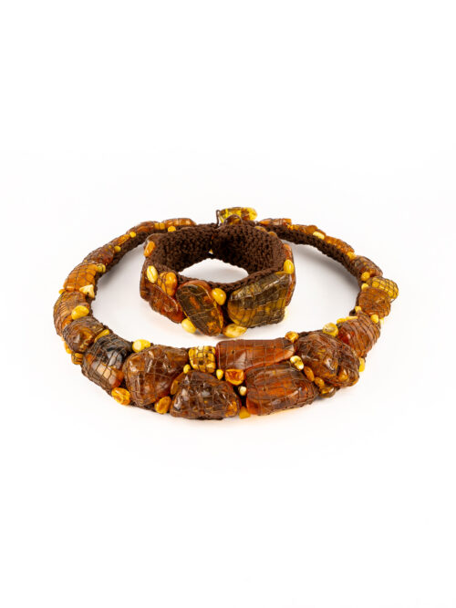 Komplet biżuterii bursztynowej