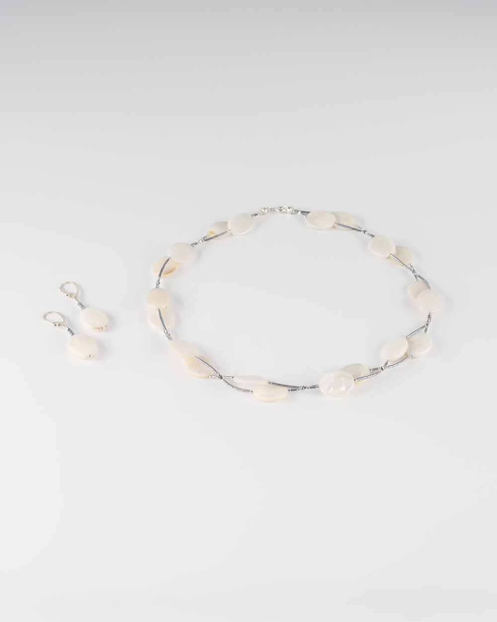 7R501655-Edit-Edit Komplet srebrnej biżuterii z muszlami i hematytem