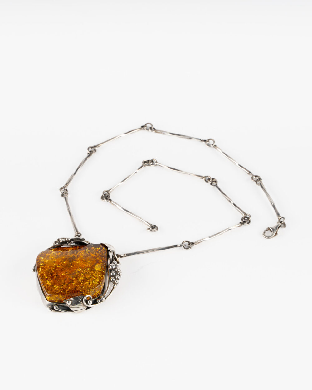 Naszyjnik bursztynowy