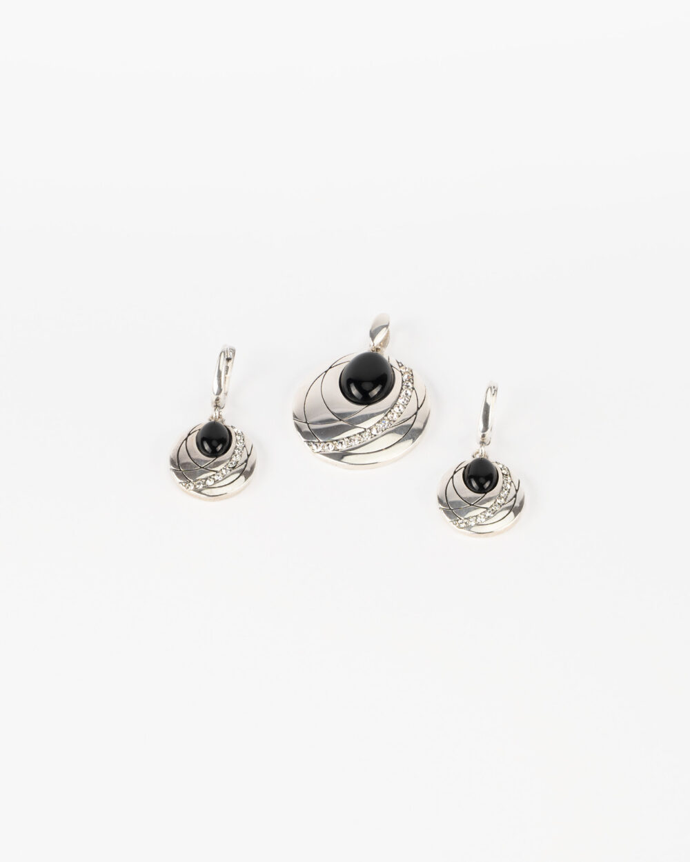 Komplet biżuterii srebrnej z onyksami