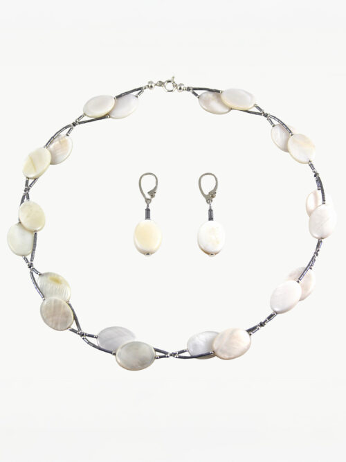 Komplet srebrnej biżuterii z muszlami i hematytem